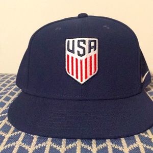 Nike USA soccer snap back hat